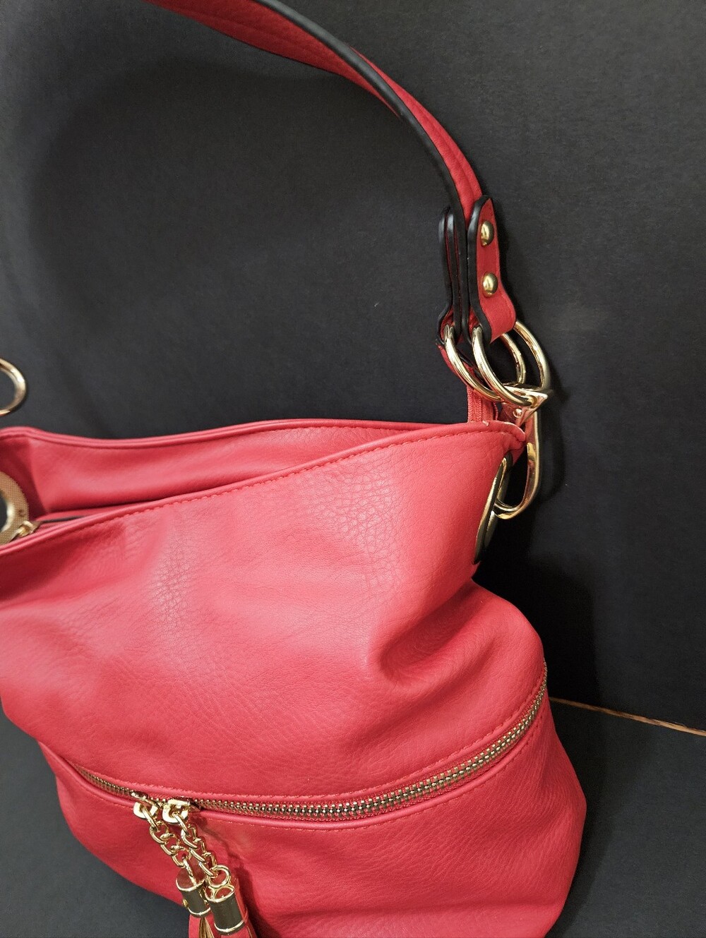 Accent by Sam Edelman red faux leather handbag with gold hardware & tassels NEW - Picture 4 of 10